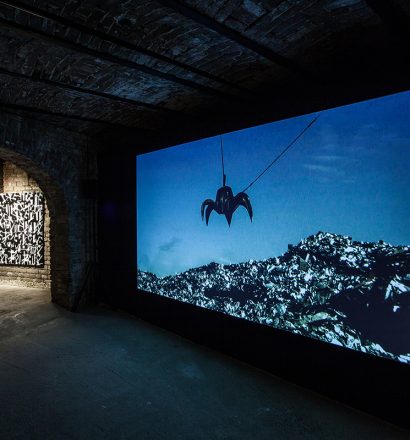 Tania Mouraud - OTNOT / Photo: Alex Nelu