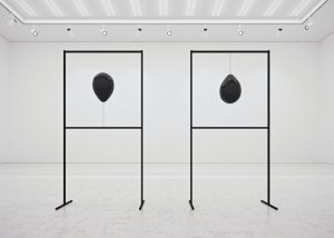 Tadao Cern - Black Balloons