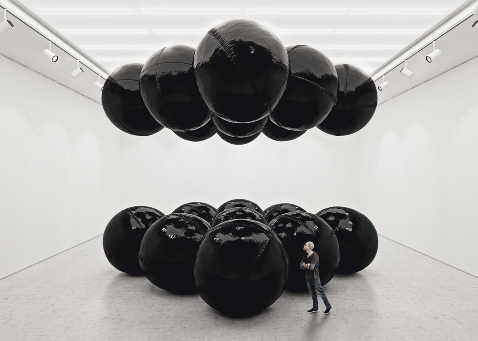 Tadao Cern - Black Balloons